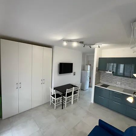 Marina Seaside 207 Apartment